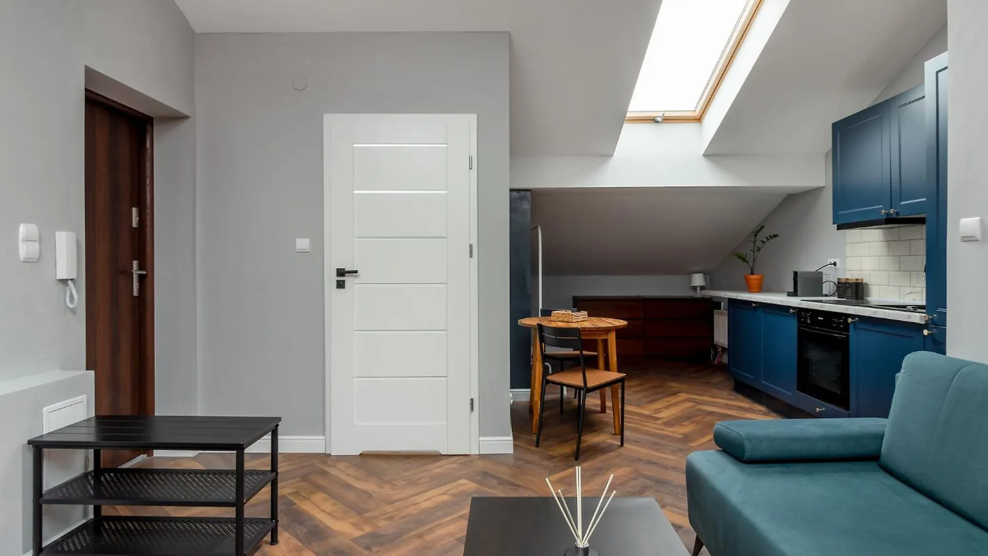 Close-Golden Apartments In Warsaw - Marcinkowskiego 0*,  Polonia
